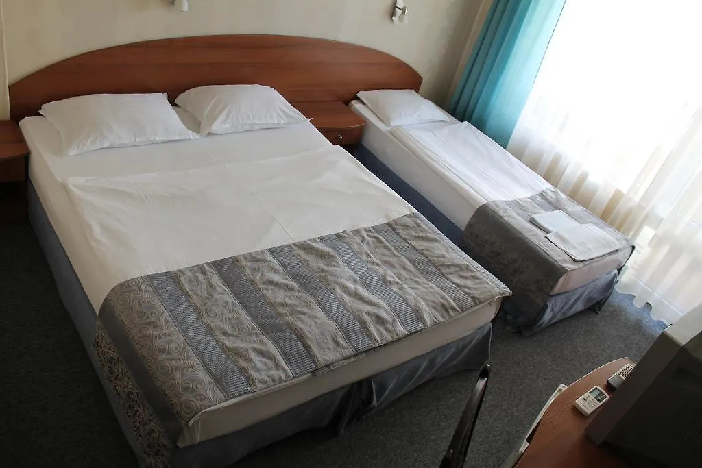 Family Hotel Lazuren Briag Burgas