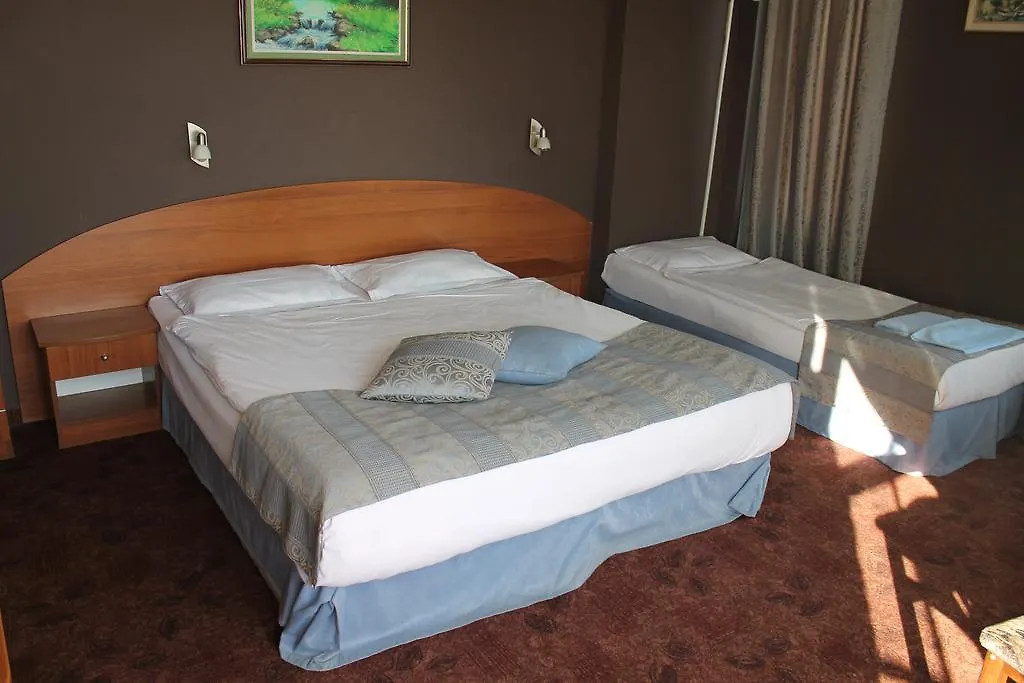 Family Hotel Lazuren Briag Burgas